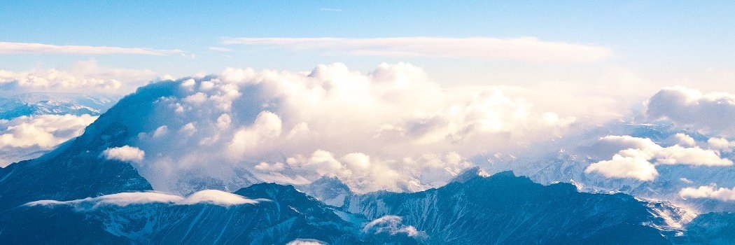 derekyau's profile banner image
