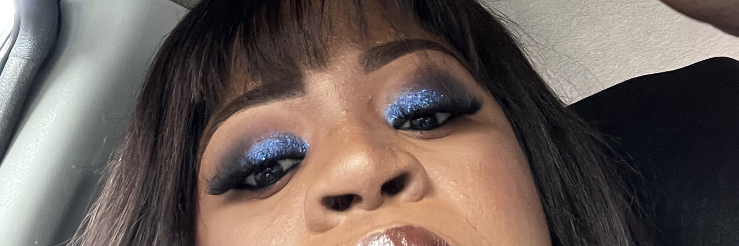 shes_Ade's profile banner image
