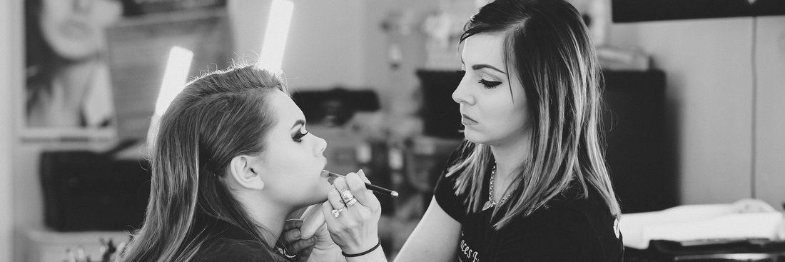 MisfitMiaMakeup's profile banner image