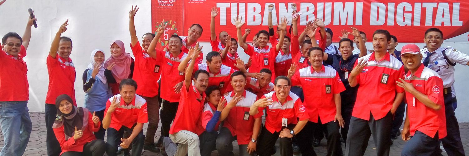 indituban's profile banner image