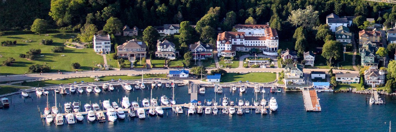 Island House Hotel ⛵️ banner
