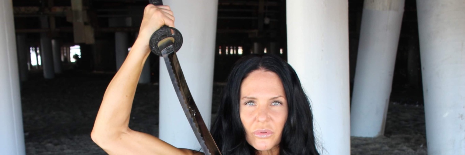 Traci Lynn Cowan TLCUNLEASHED banner