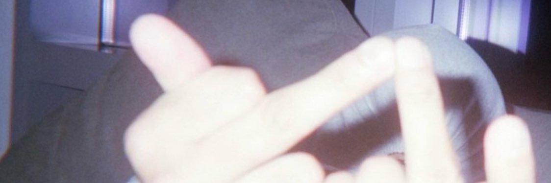 ilurvablu's profile banner image