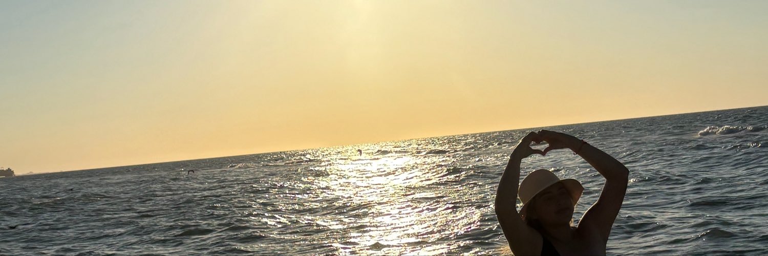 FannyAlcala_'s profile banner image