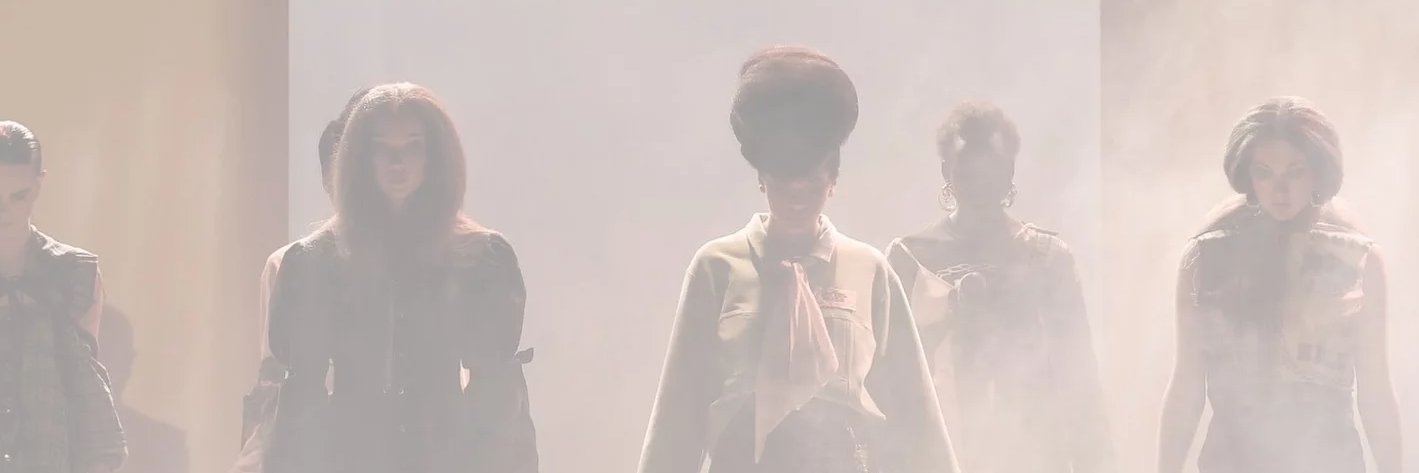 Miromoda's profile banner image