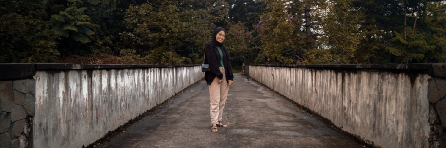 Tiayuningsih's profile banner image