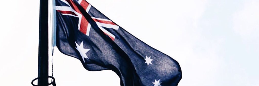 IzzulFie's profile banner image