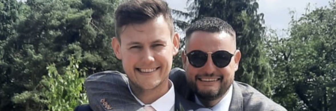 clowezy's profile banner image
