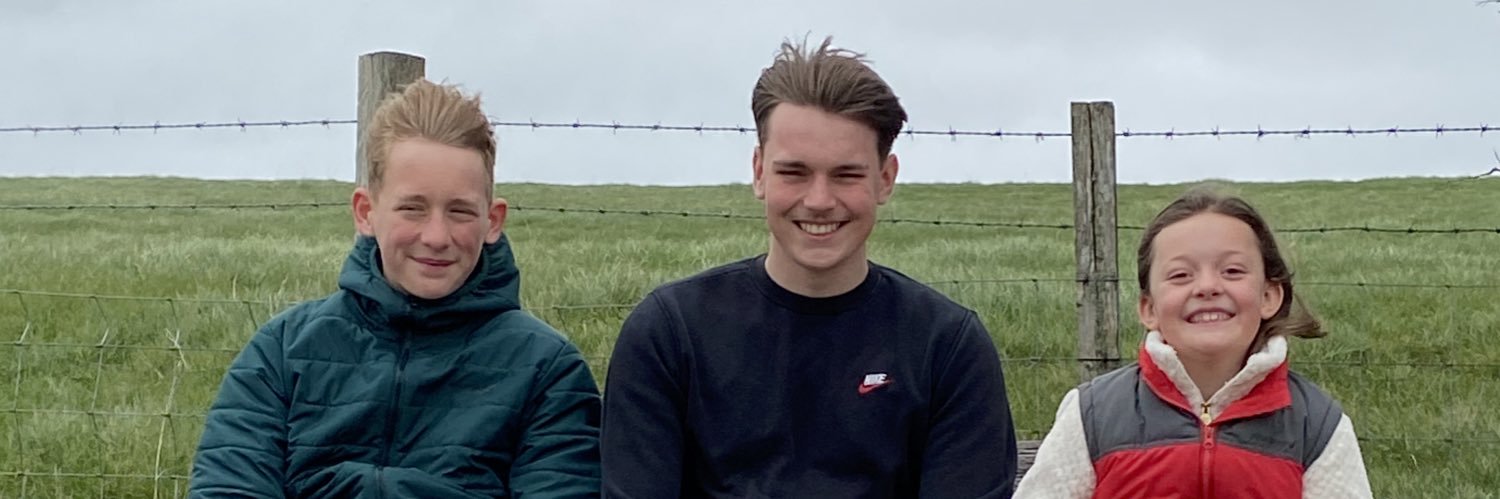 Claire Griffiths 💙 banner