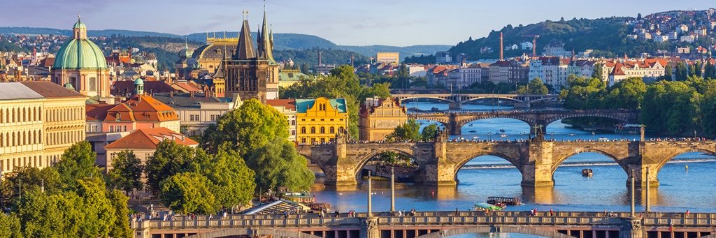 Fernando Fariña banner