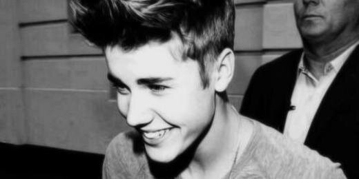 TeaBieber3's profile banner image