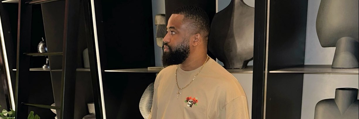 iamphildarius's profile banner image