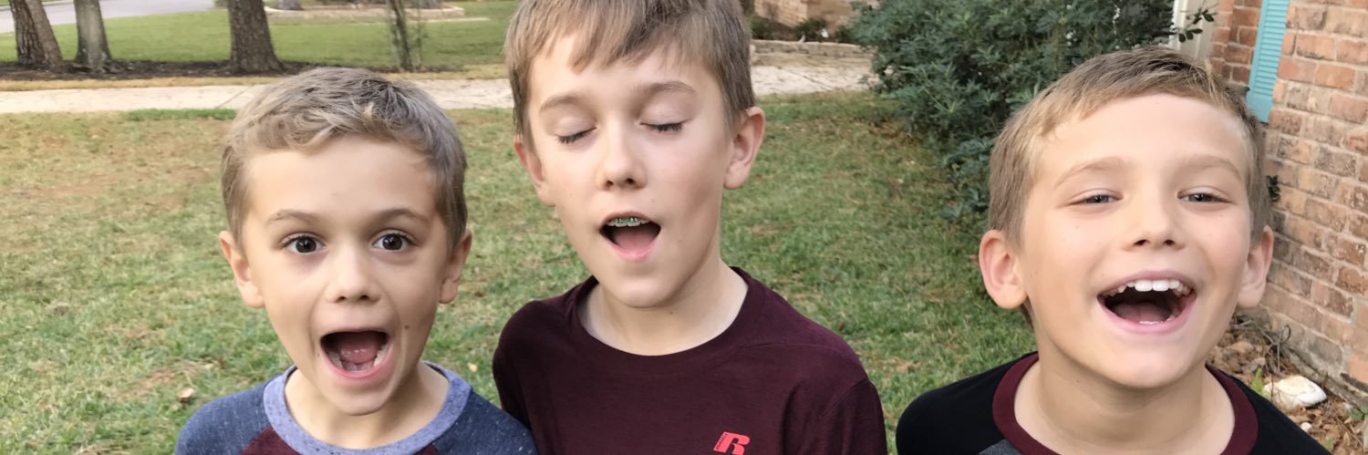 CourtneyGooger's profile banner image