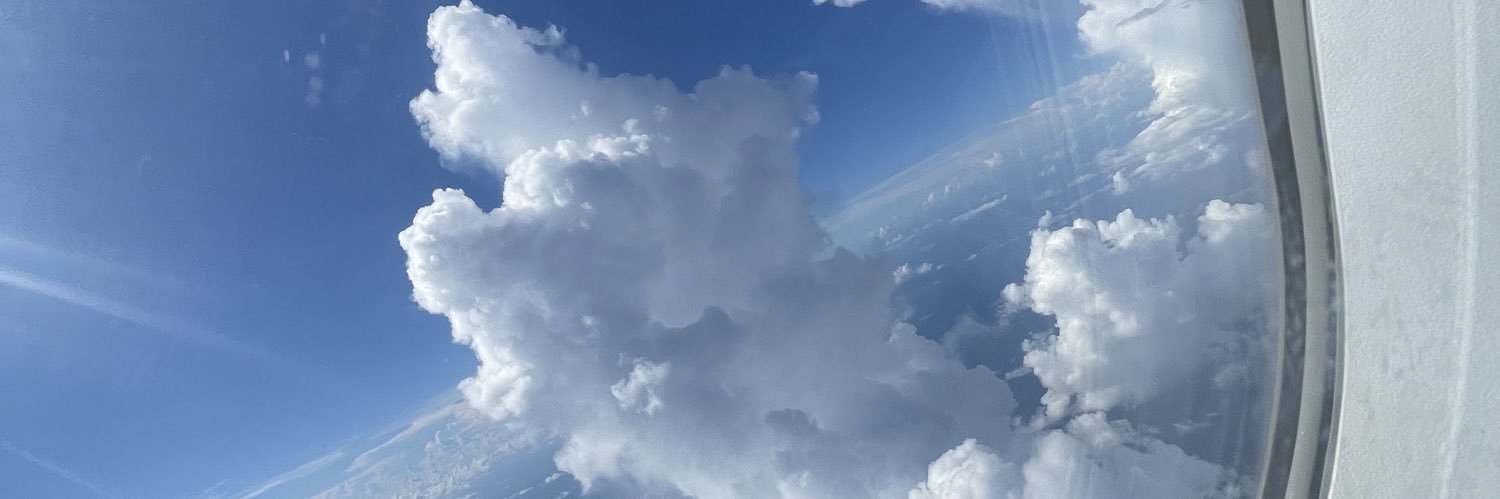 ayenicole___'s profile banner image