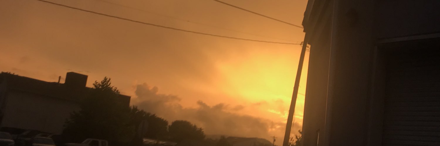 niathomass's profile banner image