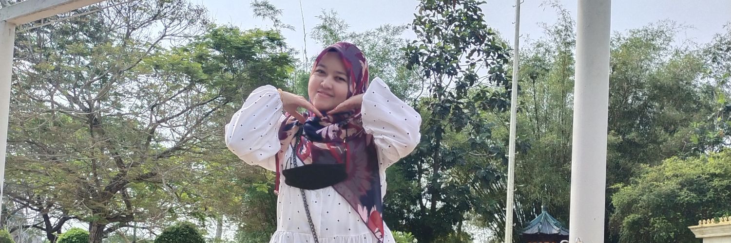 farrahputra's profile banner image