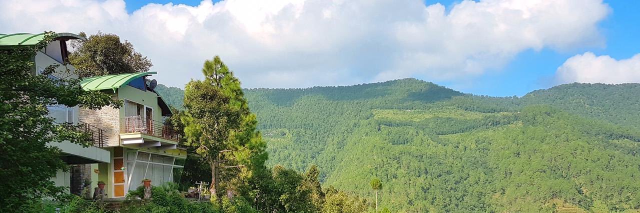 Secludestay's profile banner image