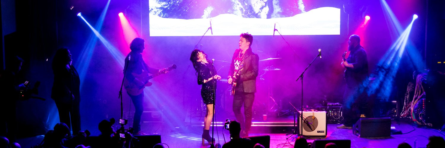 Digging Roots banner