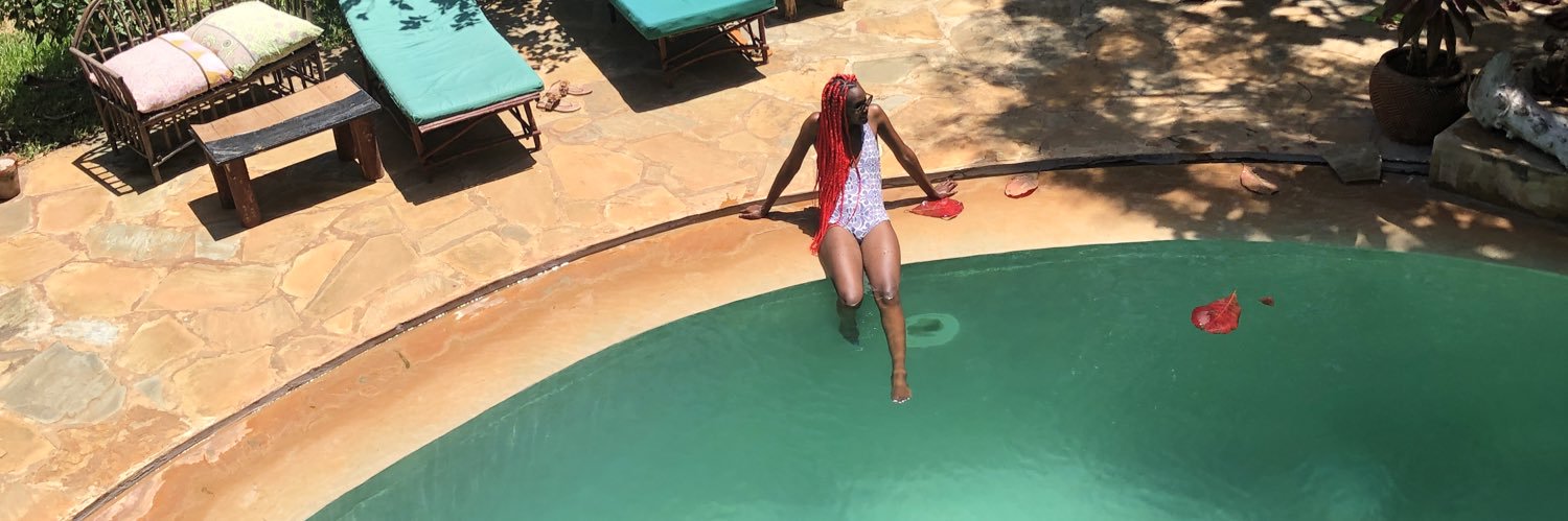 Liz Madowo banner