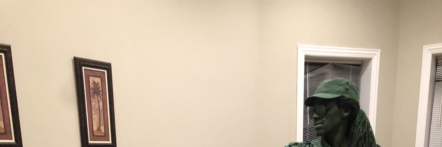 ba_offeh's profile banner image