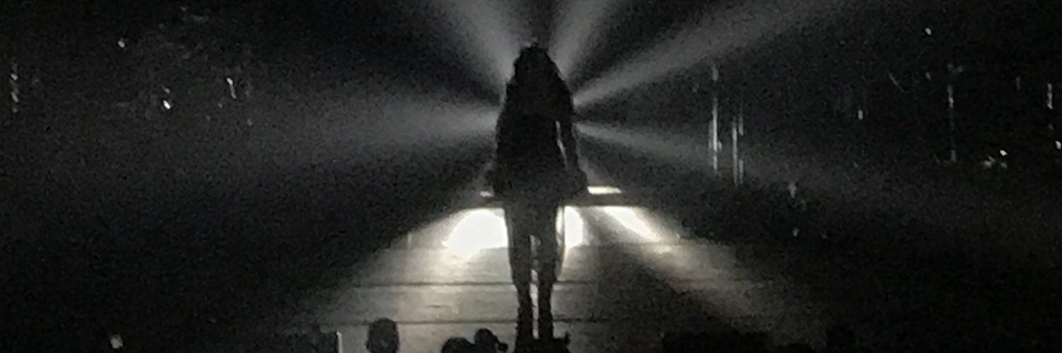 mayoxglz's profile banner image