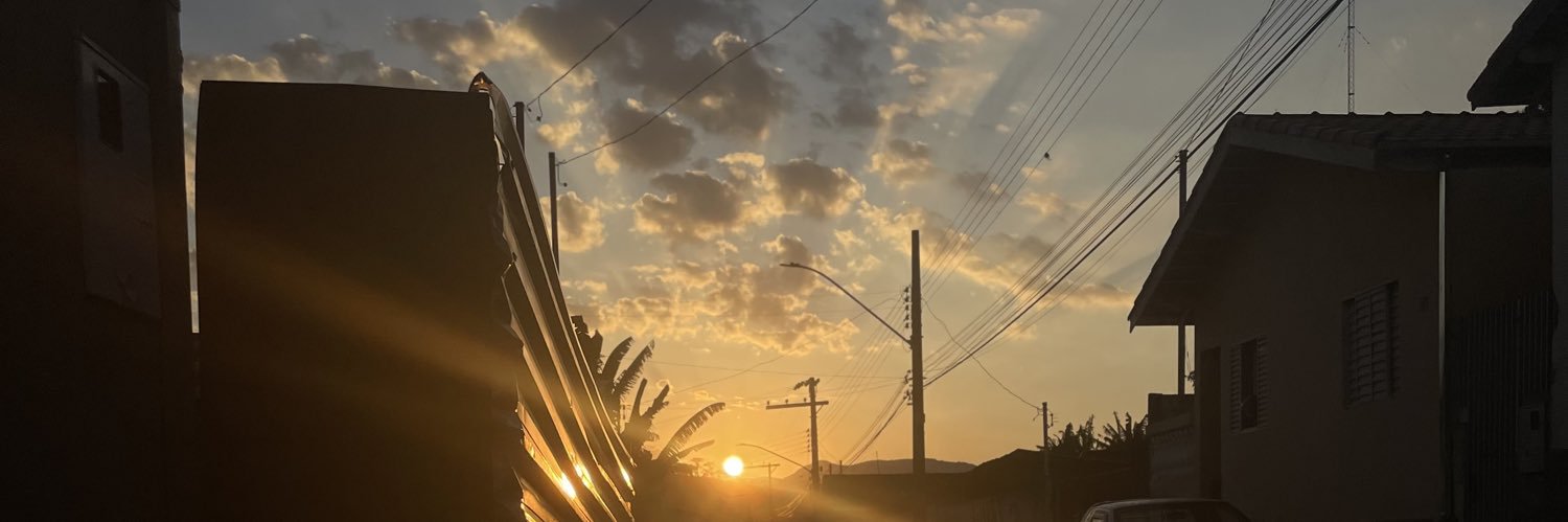 cassia_fernands's profile banner image