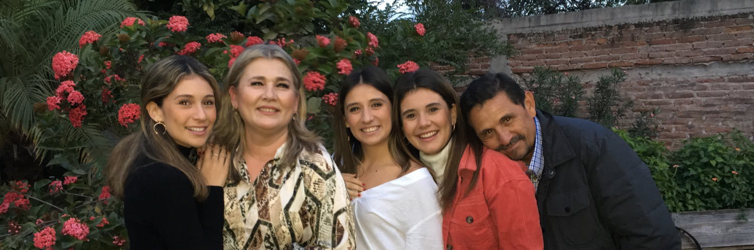 loremoreno3's profile banner image