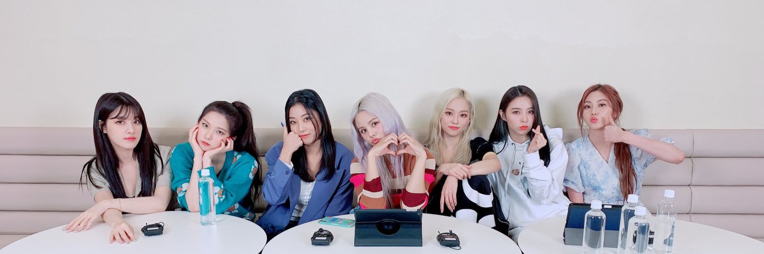 961118_com's profile banner image