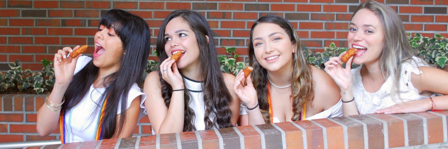 ElizabethPadi_'s profile banner image