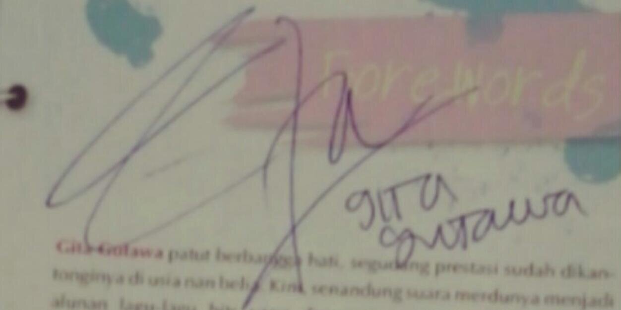 sari_dewik's profile banner image