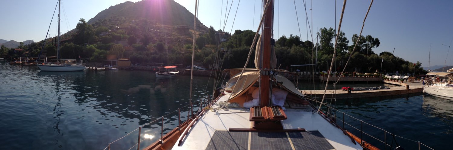 Aileen Ahiskali banner