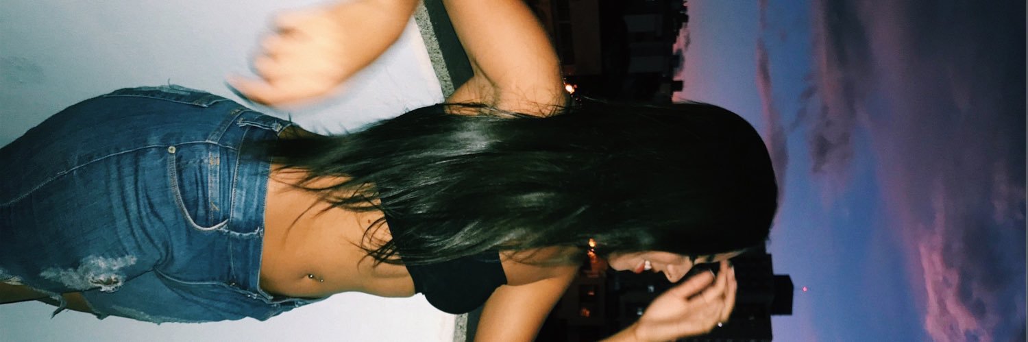 bellamendess_'s profile banner image