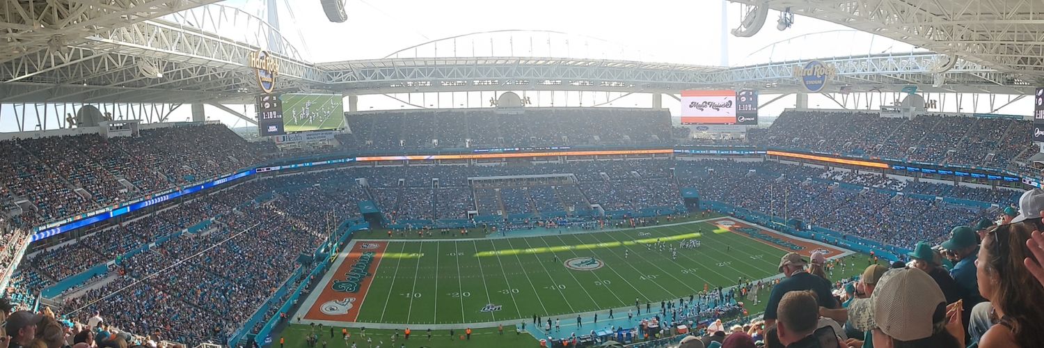 𝕭𝖊𝖓𝖓𝖞 🅱️𝖑𝖔𝖈𝖐𝕮𝖍𝖆𝖎𝖓⛓️ banner