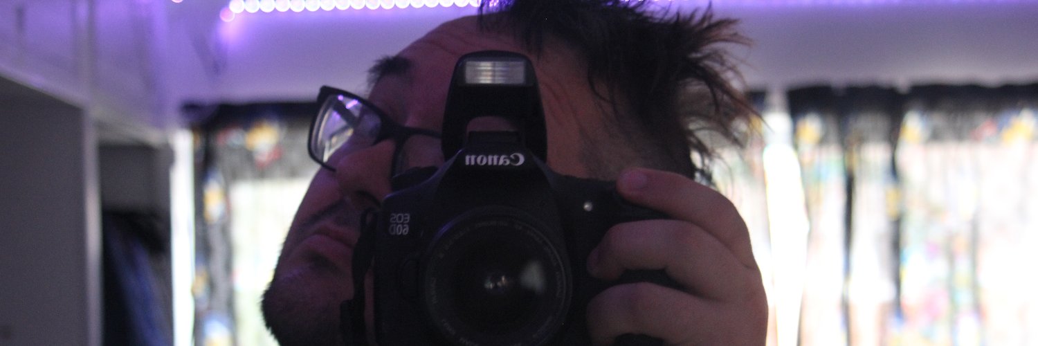 deanoward's profile banner image