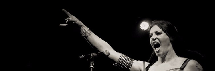 janudemelo's profile banner image
