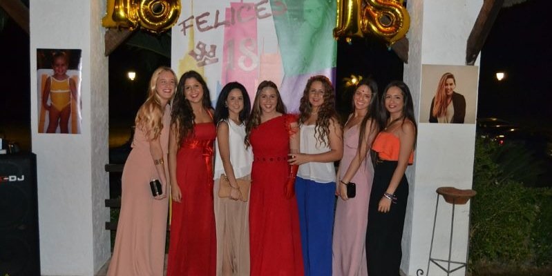 AngelaAvila6's profile banner image