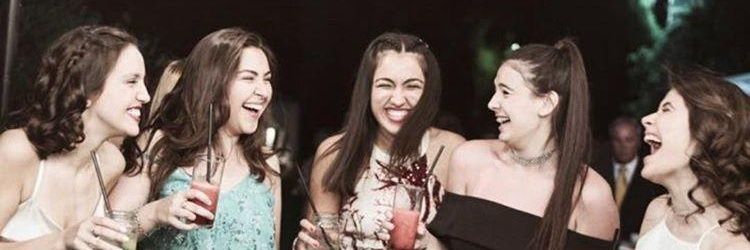 Luuli_11's profile banner image