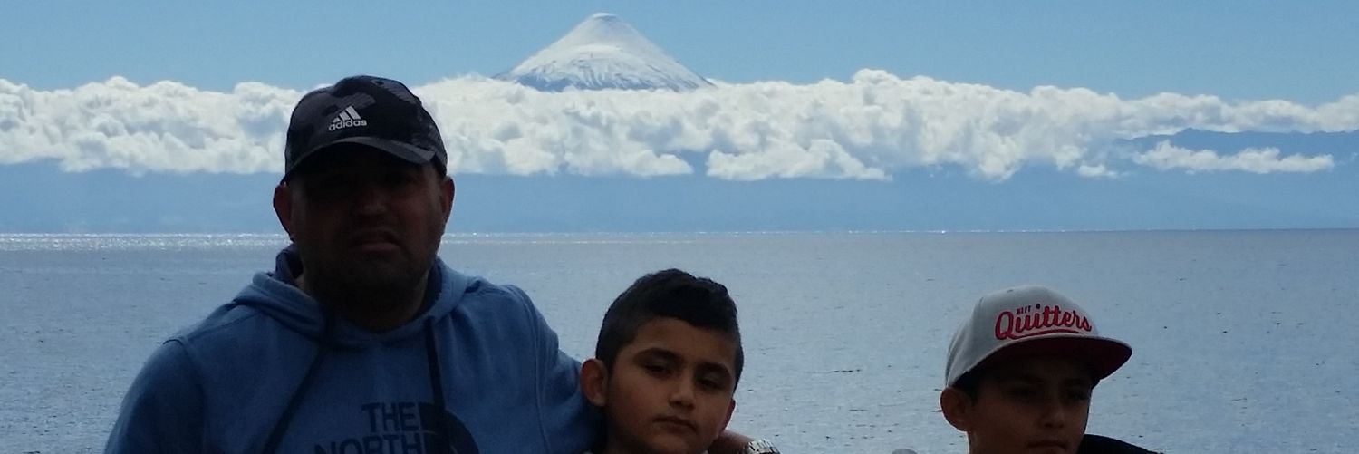 ErnestCZ's profile banner image