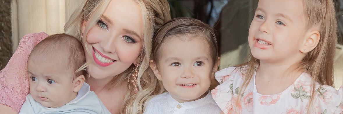dafnelopez14's profile banner image