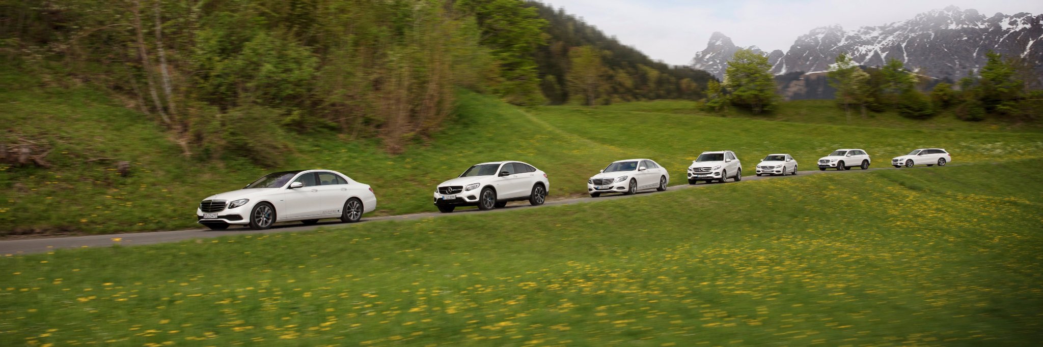 MercedesBenzUY's profile banner image