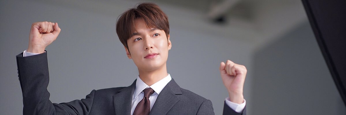 Halinh2310's profile banner image
