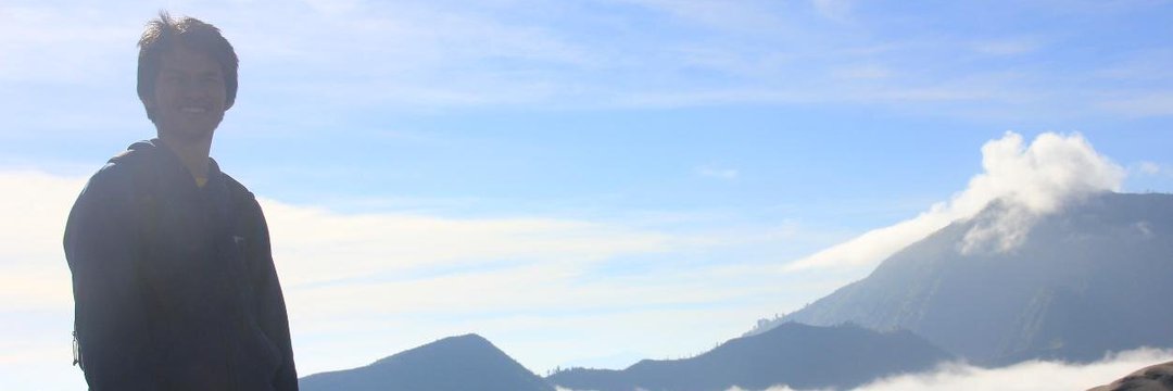 emenboter's profile banner image