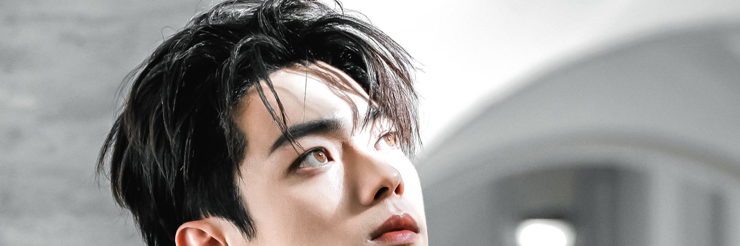 PLOY🔋 🐷 banner