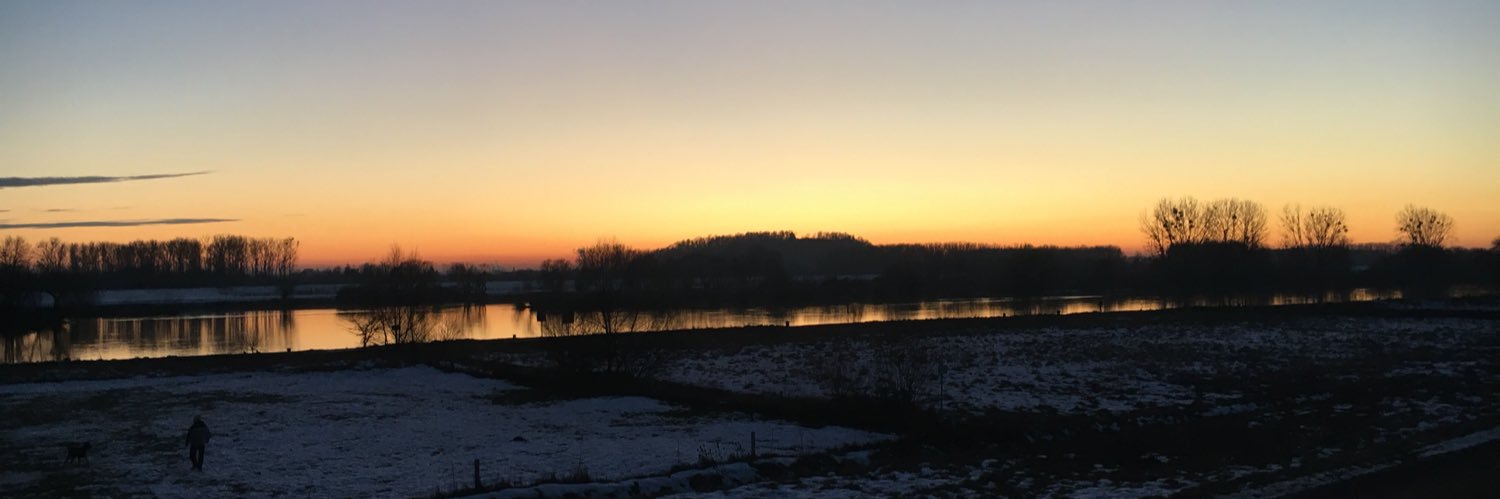 money for future banner