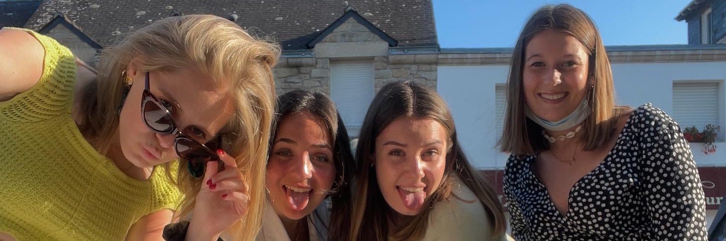 zoefrn_'s profile banner image