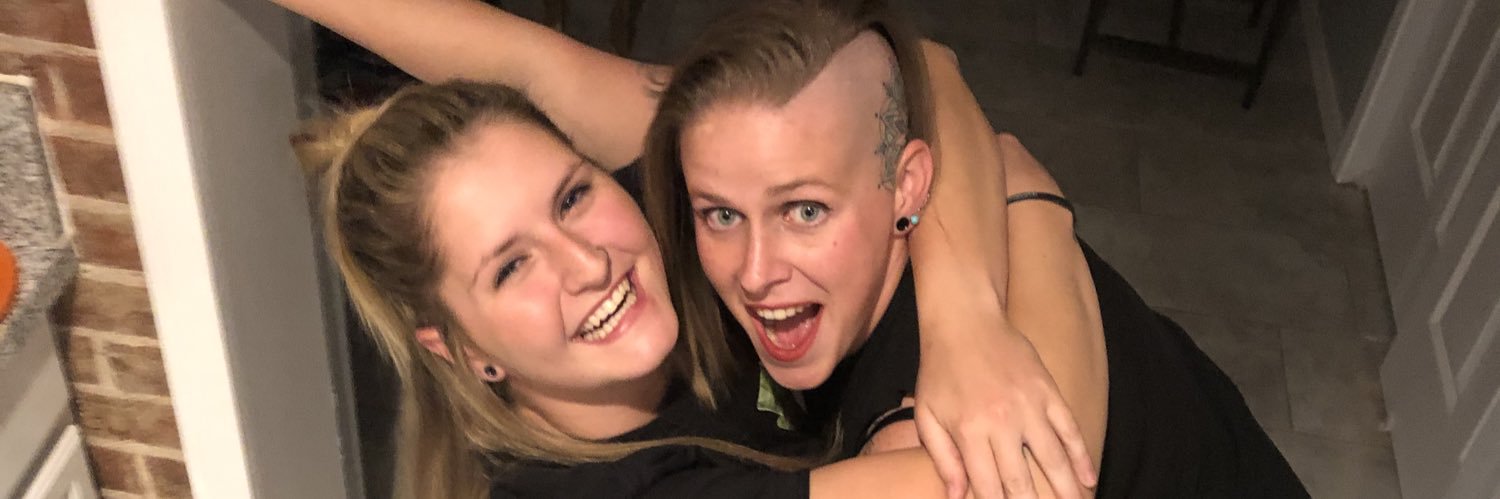 Veronica_Chill's profile banner image