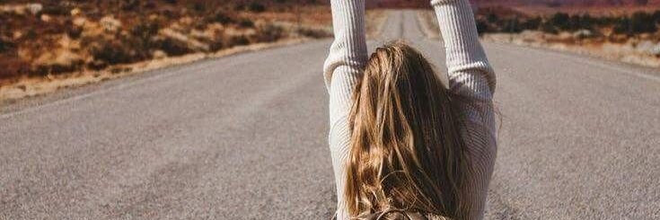 efi_larisa's profile banner image