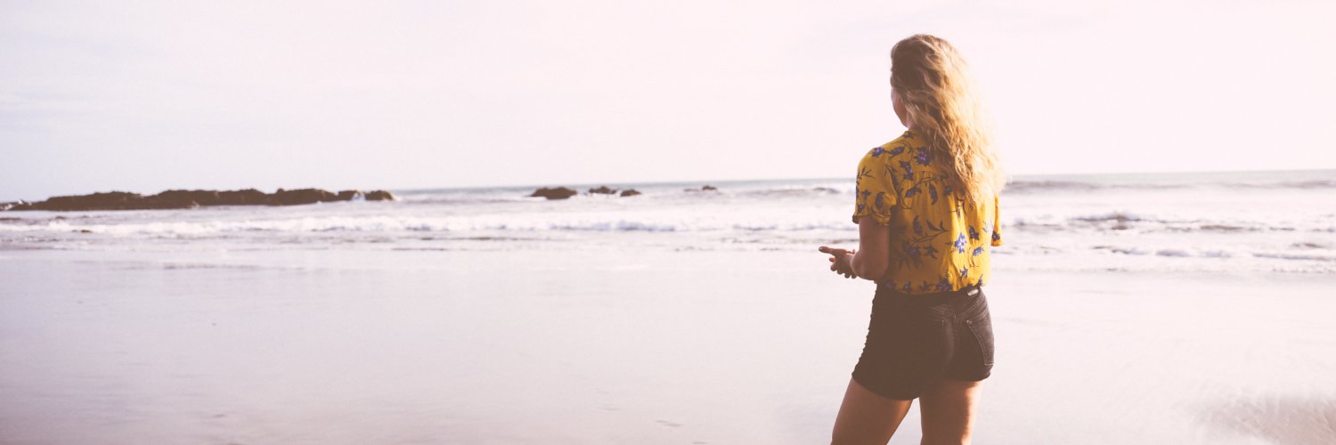 marieeved's profile banner image