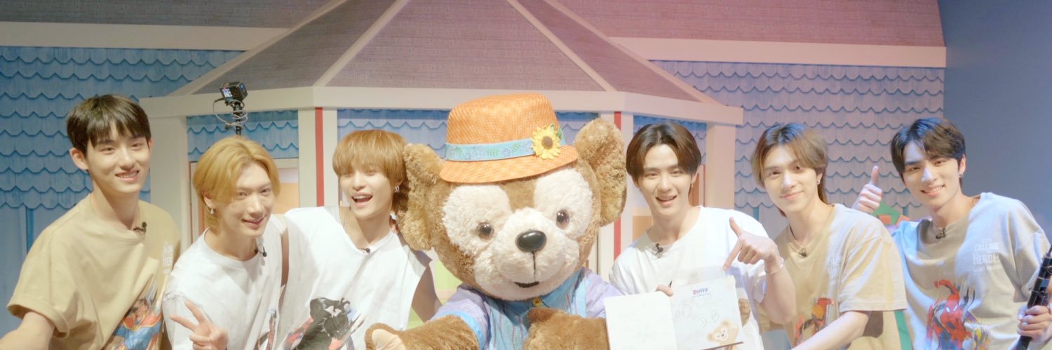 chenol27's profile banner image