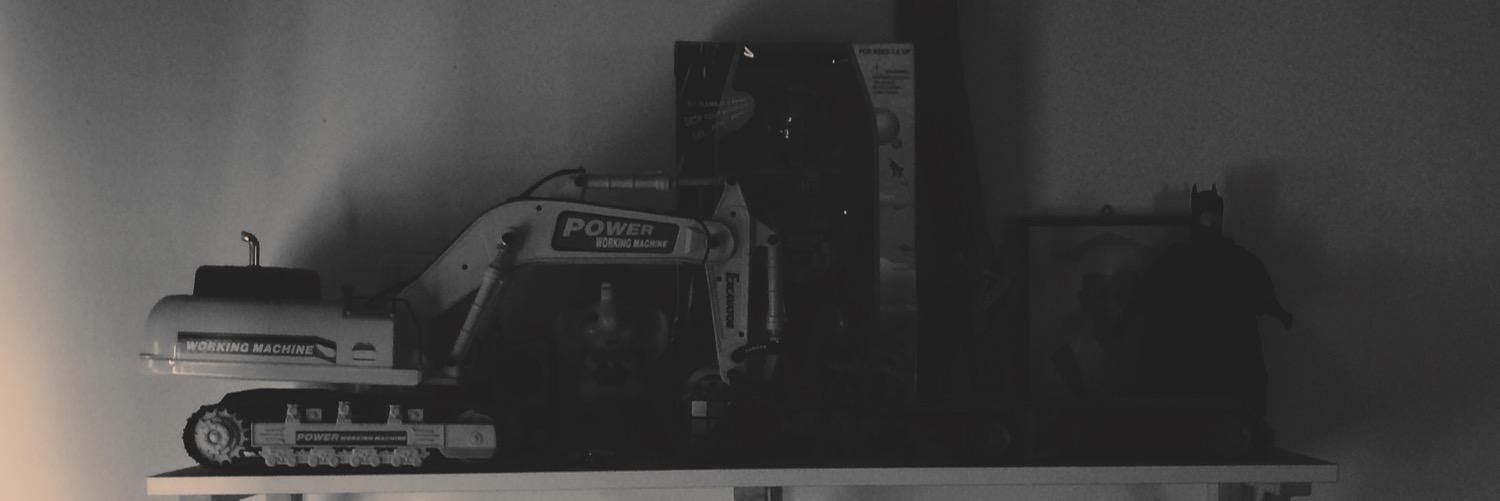 helloR8's profile banner image